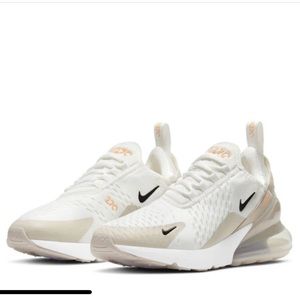 Nike Air Max 270- Desert Sand 7.5